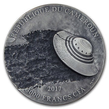 Load image into Gallery viewer, 2017 Cameroon UFO Series - 70th Anniversary of Roswell Silver Coin | Zion Metals